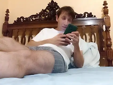 Snapshot of White_rabbit_ chatting on September 21, 9:15 pm White rabbit  online show from September 21, 9:15 pm