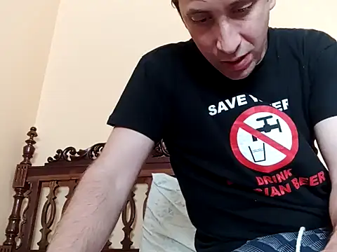 Snapshot of White_rabbit_ chatting on September 17, 3:02 pm White rabbit  online show from September 17, 3:02 pm