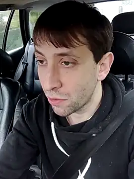 Snapshot of White_rabbit_ chatting on February 27, 9:32 am White rabbit  online show from February 27, 9:32 am