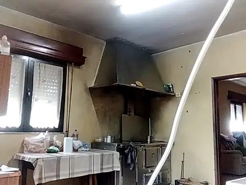 Snapshot of White_rabbit_ chatting on March 2, 2:58 pm White rabbit  online show from March 2, 2:58 pm