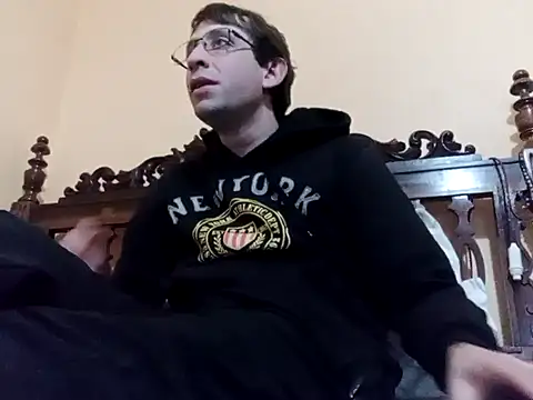 Snapshot of White_rabbit_ chatting on January 8, 4:00 pm White rabbit  online show from January 8, 4:00 pm