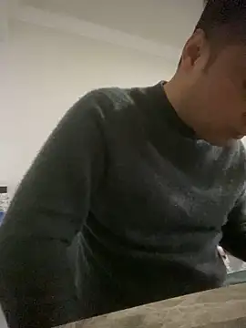 S00 online show from December 4, 6:33 am