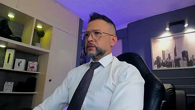 MrFrank tattoo online show from November 19, 12:05 pm