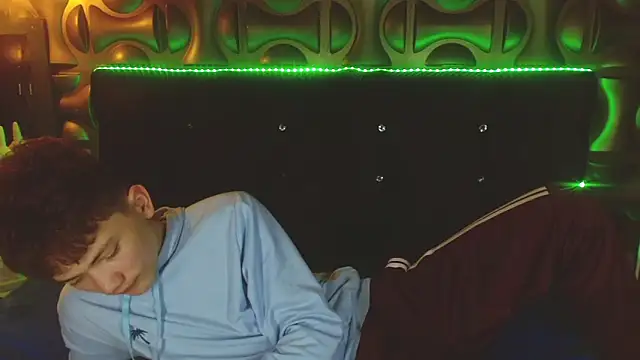 cruz dante online show from April 25, 7:33 pm