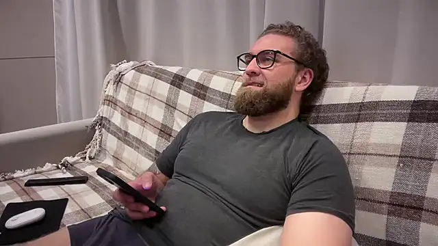 Bear bear  online show from May 28, 8:56 am