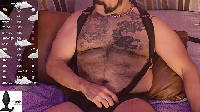 MuscleOso online show from October 14, 6:53 am