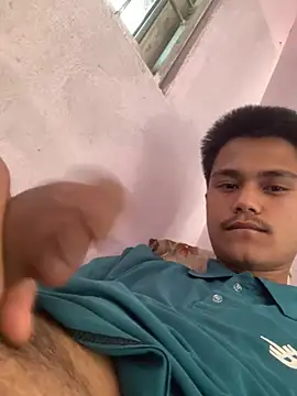 Hullax online show from February 10, 4:17 am