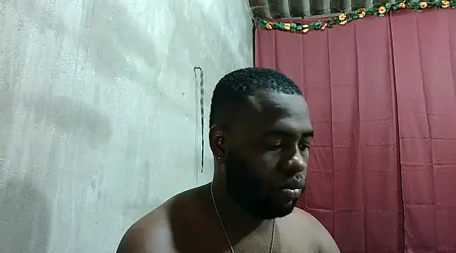 2ocmaxi online show from March 3, 7:45 pm