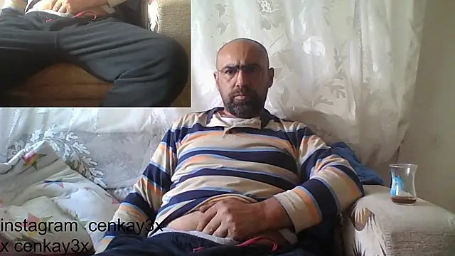 masculine bear daddy online show from February 6, 7:45 am