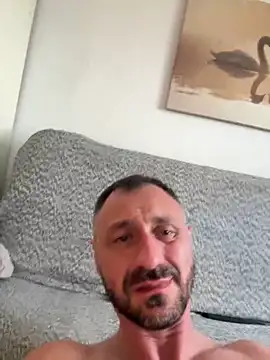 alejandrobgxh online show from February 15, 1:27 pm