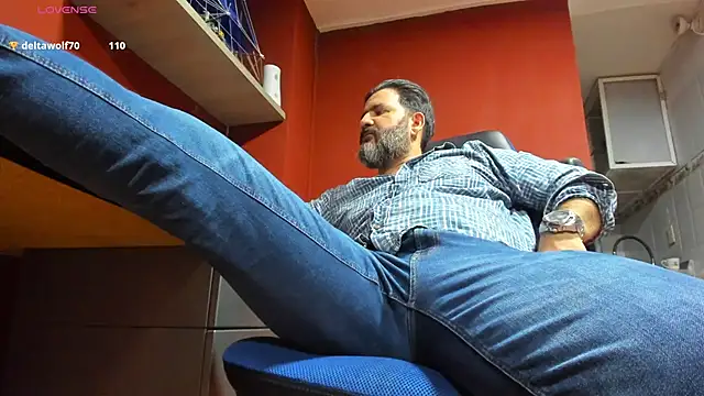 Maxi TheBigDaddy online show from February 28, 10:50 pm