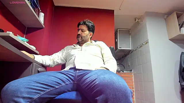 Maxi TheBigDaddy online show from March 6, 12:19 pm