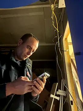 mustican422 online show from December 4, 11:35 pm