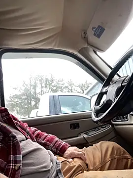 Snapshot of Themechanic420 chatting on January 28, 2:10 pm Themechanic420 online show from January 28, 2:10 pm