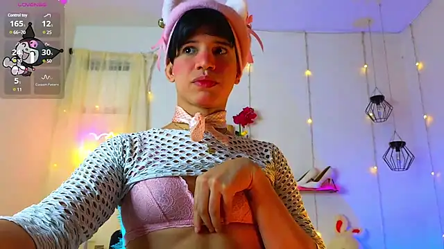 Ariel Femboy  online show from March 14, 4:43 am