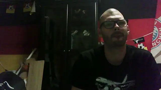 Die-geile-Sau online show from October 4, 7:29 pm