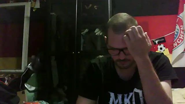 Die-geile-Sau online show from September 19, 9:14 pm