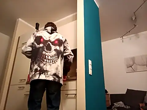 Snapshot of Ebinator666 chatting on February 9, 10:54 pm Ebinator666 online show from February 9, 10:54 pm