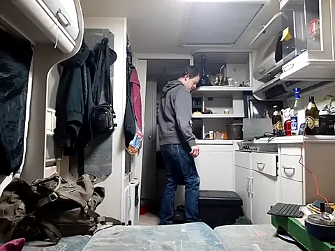 Snapshot of Ebinator666 chatting on December 5, 12:30 am Ebinator666 online show from December 5, 12:30 am