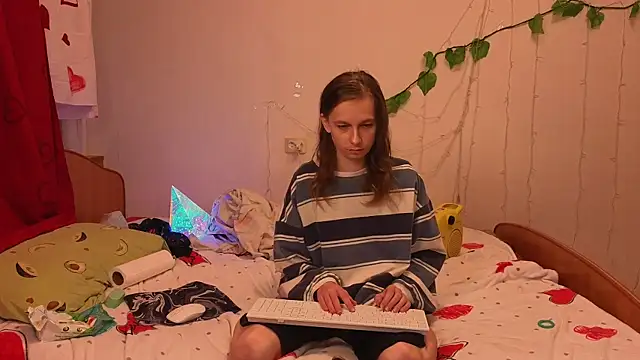 Frank Fraer online show from March 2, 9:00 pm