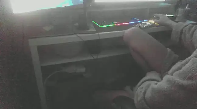 Snapshot of xx21cm chatting on December 20, 6:29 am xx21cm online show from December 20, 6:29 am