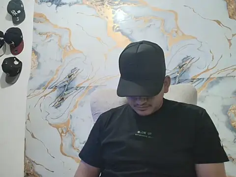 myke andrade online show from April 12, 5:31 am