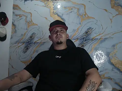 myke andrade online show from March 8, 5:00 am