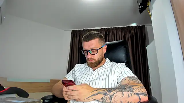 Findom guy online show from July 14, 3:18 pm