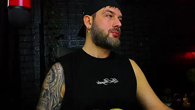 LexXHardy online show from November 18, 11:36 am