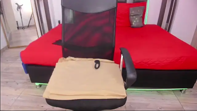 michacosio online show from May 27, 3:03 am