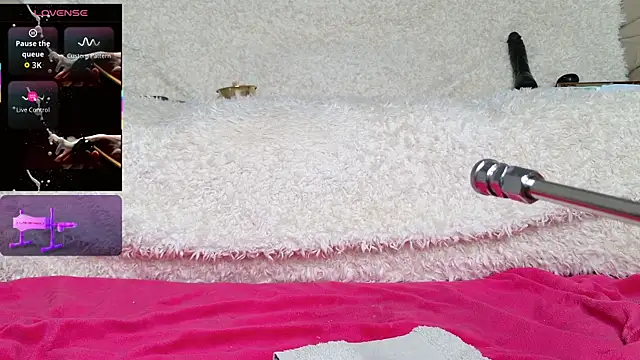 Ashley-Jack online show from October 19, 8:50 am