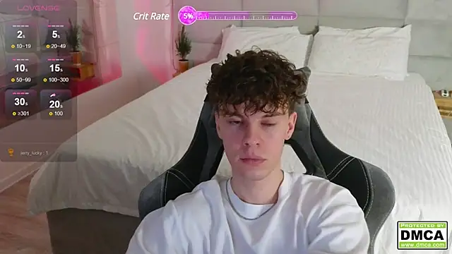 Snapshot of cute_thomas chatting on January 12, 6:27 pm cute thomas online show from January 12, 6:27 pm