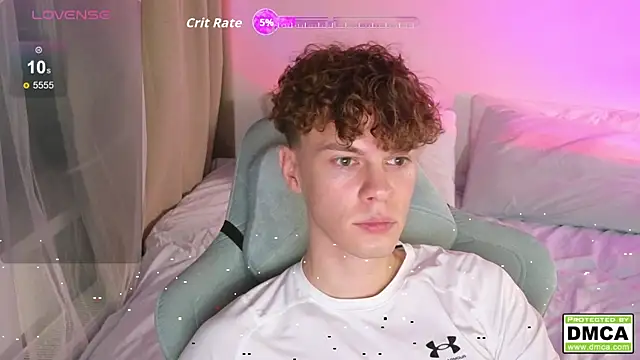 Snapshot of cute_thomas chatting on October 1, 6:23 pm cute thomas online show from October 1, 6:23 pm