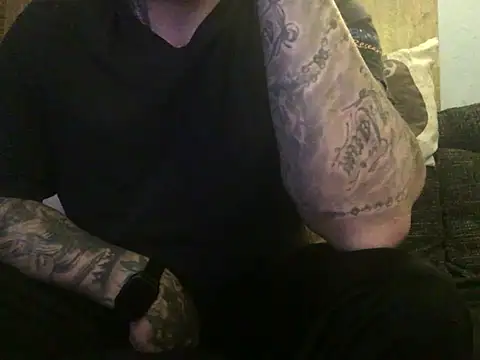 steveindahouse online show from March 11, 4:32 am