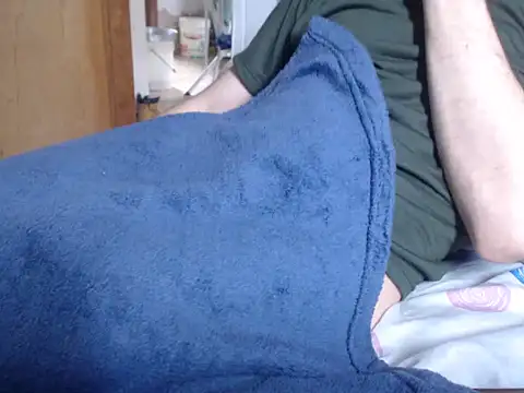 BryanLemos online show from July 23, 4:26 pm