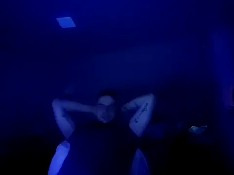 Snapshot of Youngtimer_1997 chatting on February 23, 4:11 am Youngtimer 1997 online show from February 23, 4:11 am