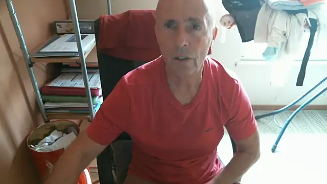 olibrius71 online show from November 23, 10:04 am