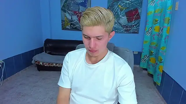 patrik 027 online show from October 7, 7:29 pm