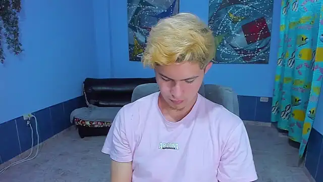 patrik 027 online show from September 20, 6:19 pm