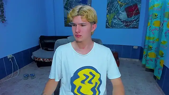 patrik 027 online show from September 11, 4:11 am