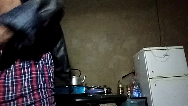 Snapshot of clintsix chatting on October 10, 10:23 pm clintsix online show from October 10, 10:23 pm