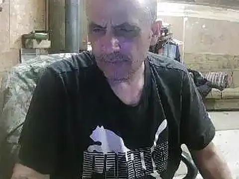 Snapshot of hardcok4u2abuse40 chatting on February 24, 6:26 pm hardcok4u2abuse40 online show from February 24, 6:26 pm