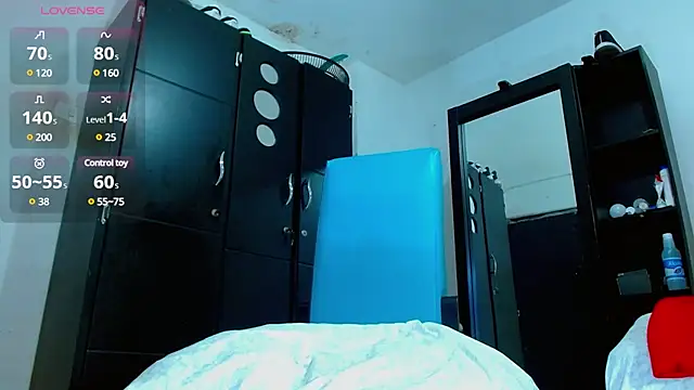 isuckmyselfxxx 420 online show from March 4, 12:01 pm