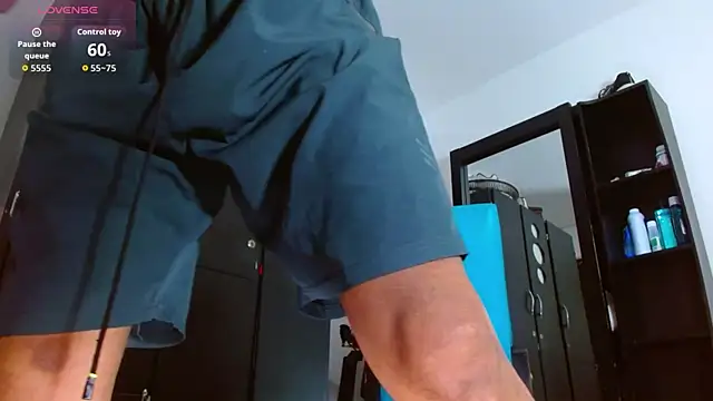 isuckmyselfxxx 420 online show from March 31, 10:06 am