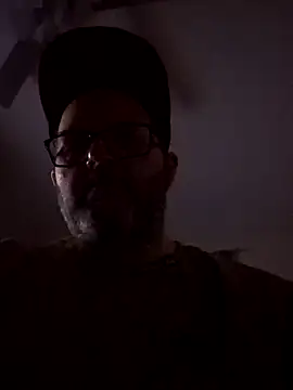 Louis504z online show from April 18, 9:11 am