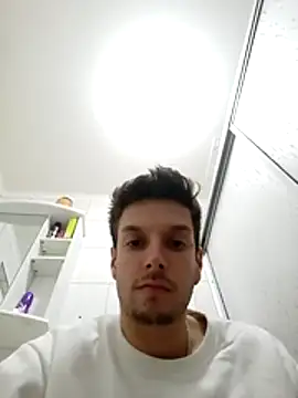 MisterMauro20 online show from June 7, 6:42 am