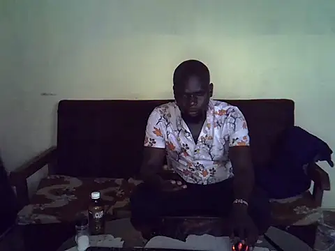 Leebwoy20 online show from February 11, 10:31 am