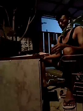 Dwirosebig online show from November 8, 6:11 pm