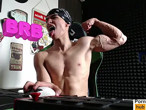 Curly Angel24 online show from October 20, 10:46 pm