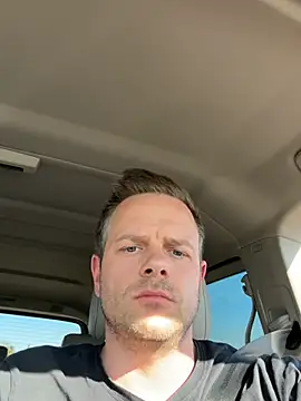 Danii0790 online show from April 29, 3:38 pm